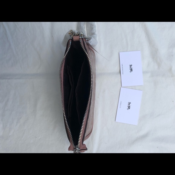 COACH Blush Logo Wristlet with Chain, Purse Clutch - Picture 5 of 8